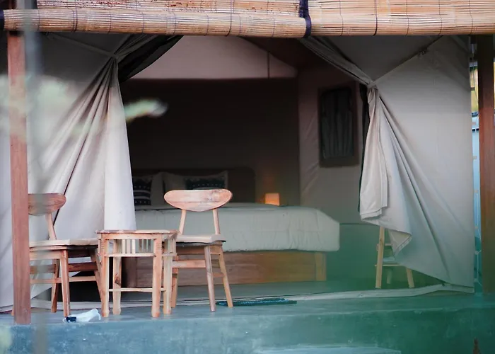 The Breeze Glamping