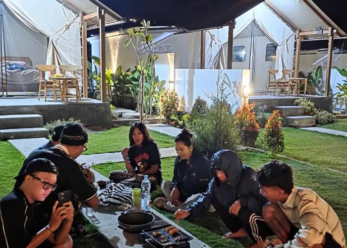 The Breeze Glamping